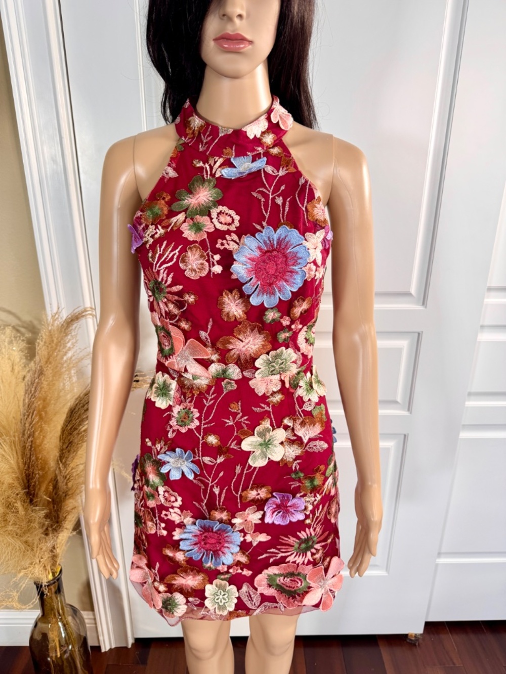 RACER TOP FITTED BURGUNDY MINI DRESS WITH 3D MULTI-COLORED FLORAL DETAILS - Picture 7 of 16